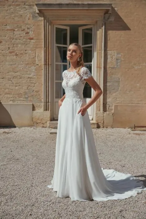 Trouwjurk 44460 van Justin Alexander 