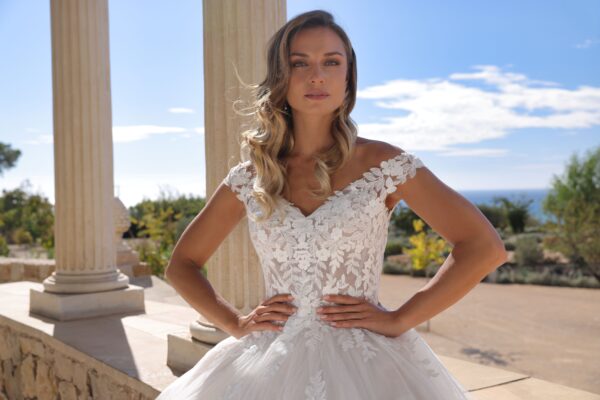 Fantastische off shoulder trouwjurk model Aspen