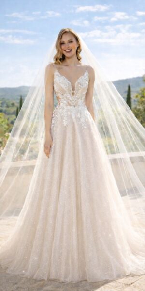 bruid met sluier model trouwjurk Angelino